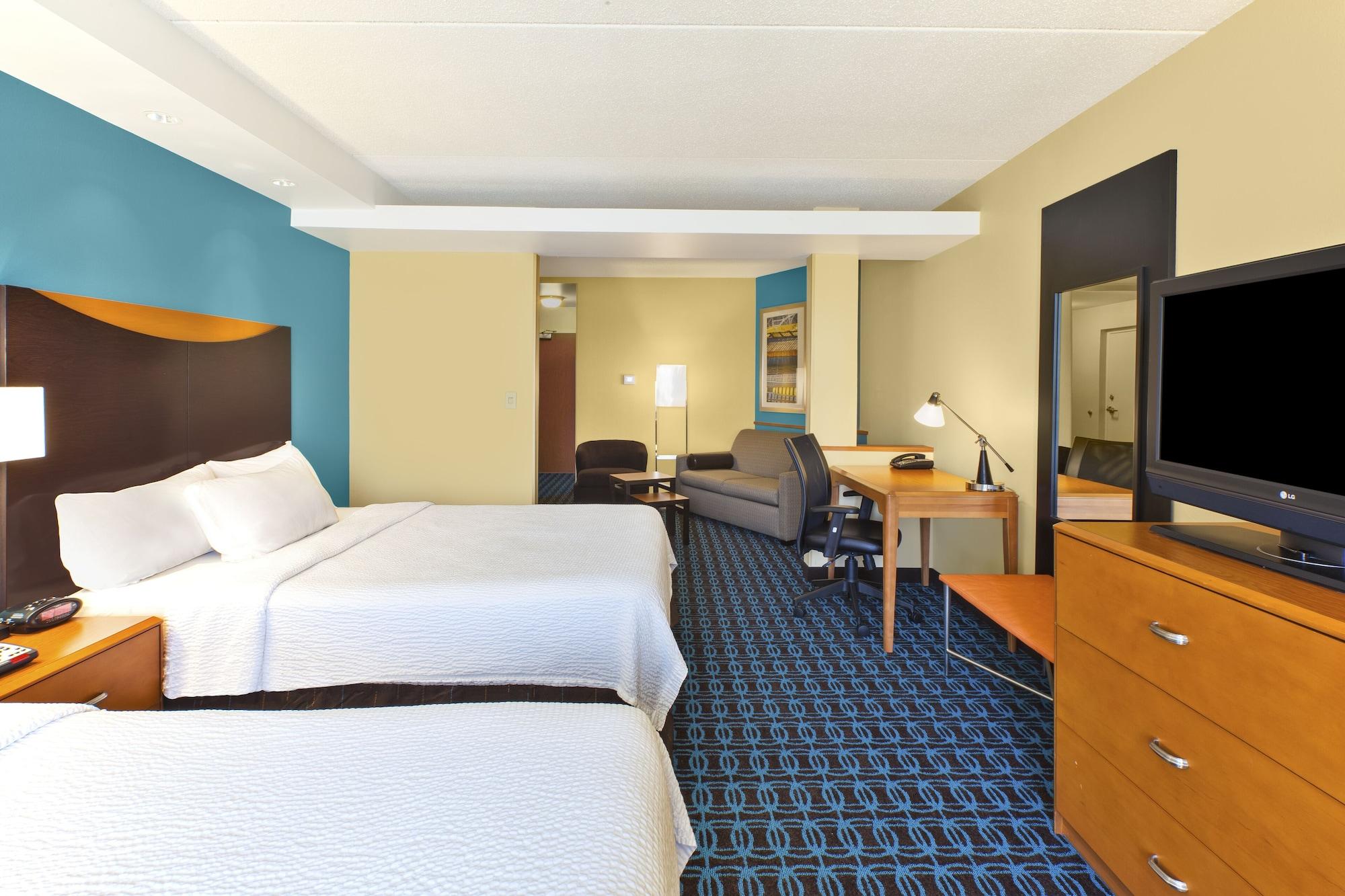 Fairfield Inn & Suites Louisville East Exterior photo
